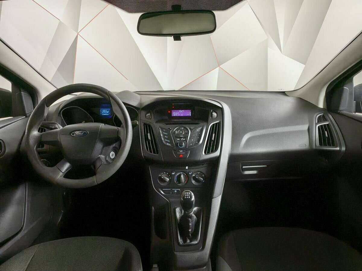 Ford Focus б/у, 2012, Механическая. Фото: #9