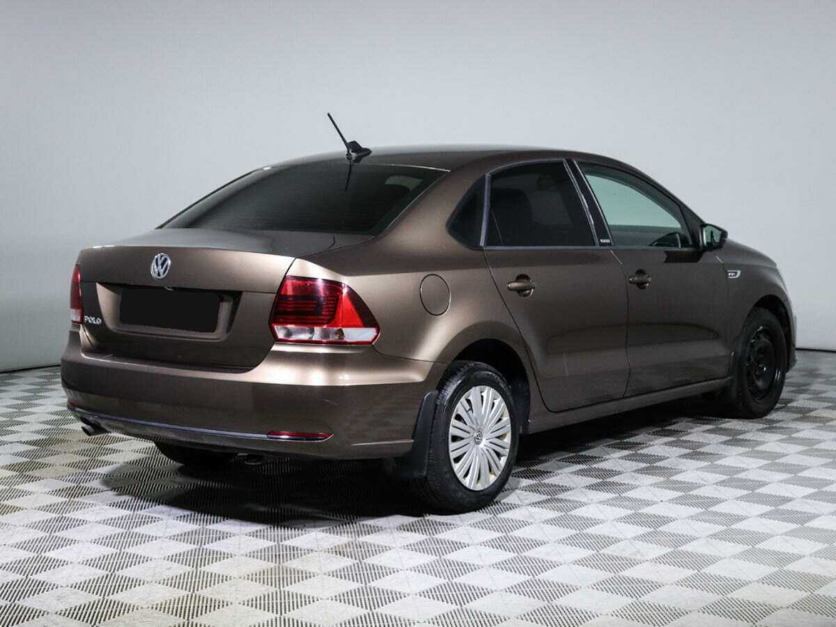 Volkswagen Polo б/у, 2017, Автоматическая. Фото: #4
