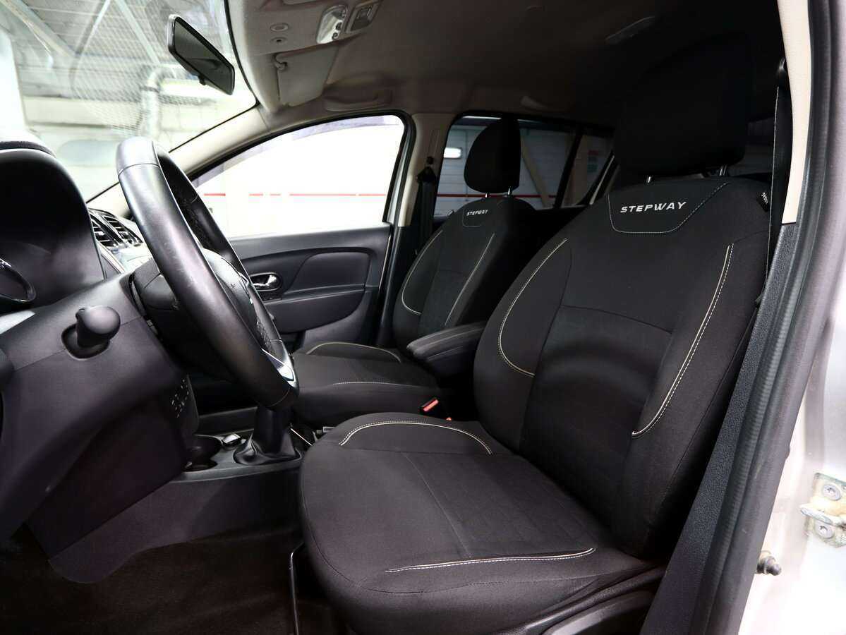 Renault Sandero б/у, 2020, Механическая. Фото: #7