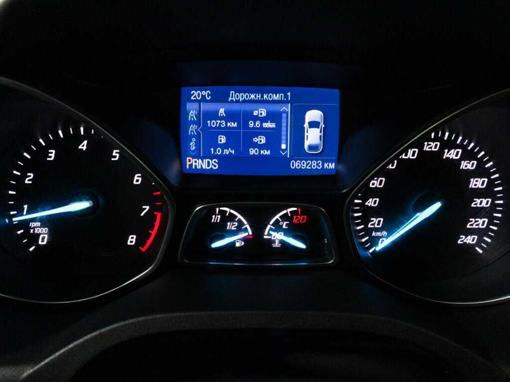 Ford Kuga б/у, 2016, Автоматическая. Фото: #11