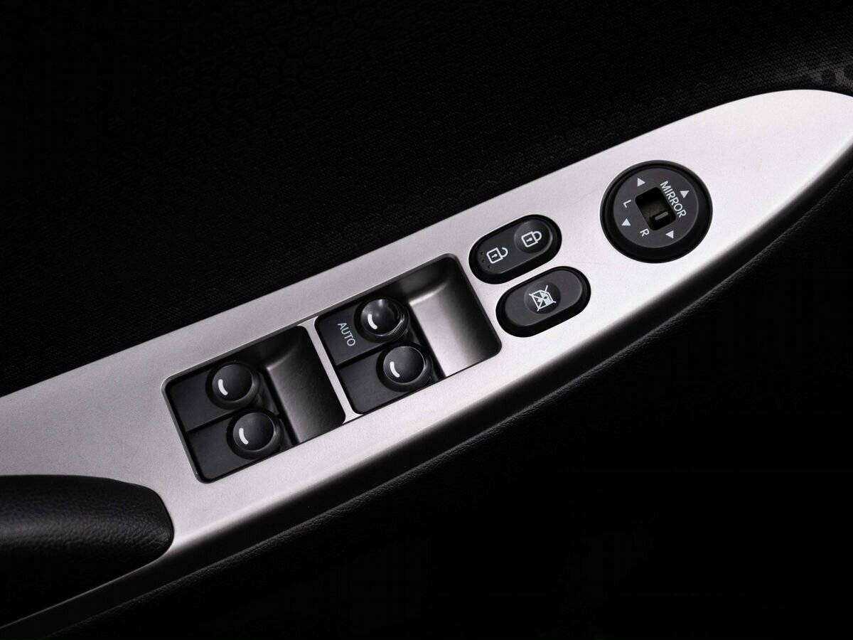 Hyundai Solaris б/у, 2016, Автоматическая. Фото: #16