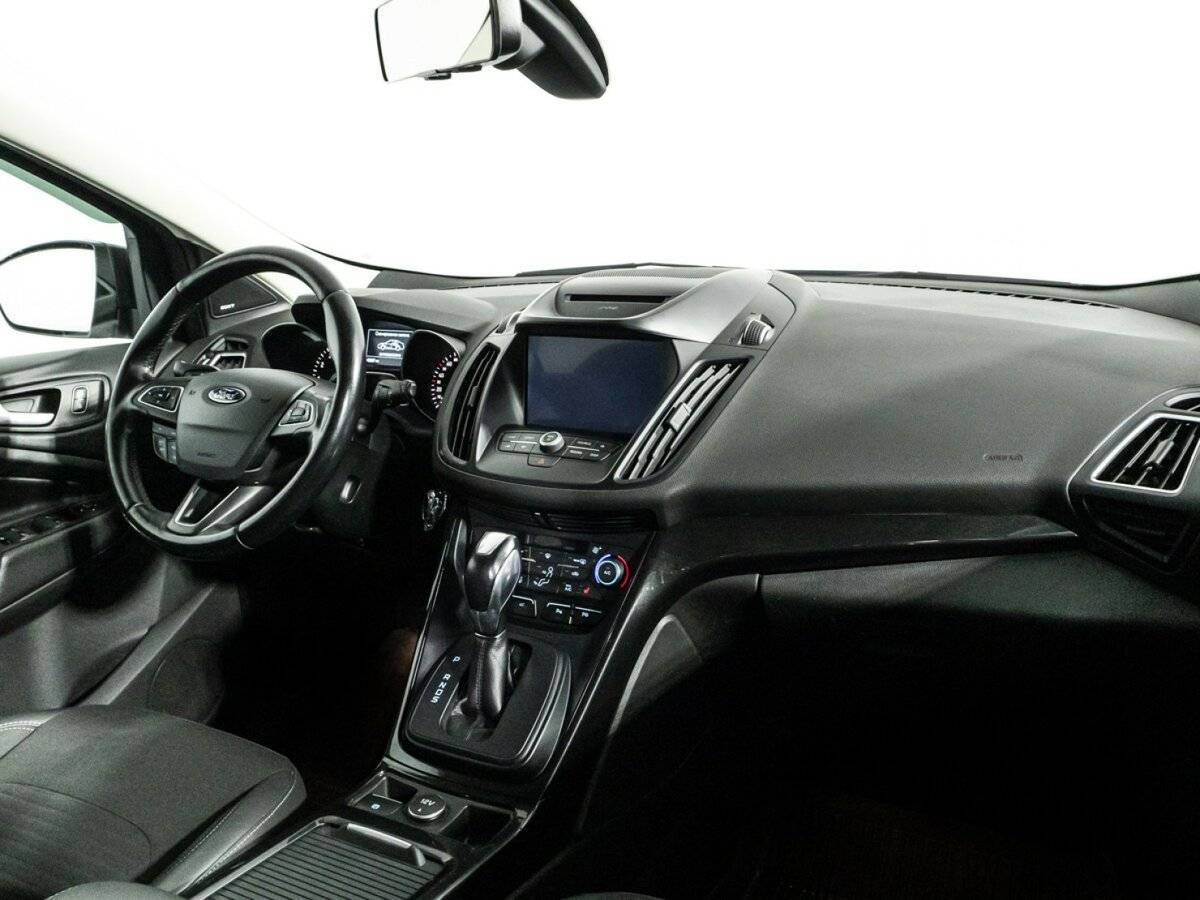 Ford Kuga б/у, 2017, Автоматическая. Фото: #8