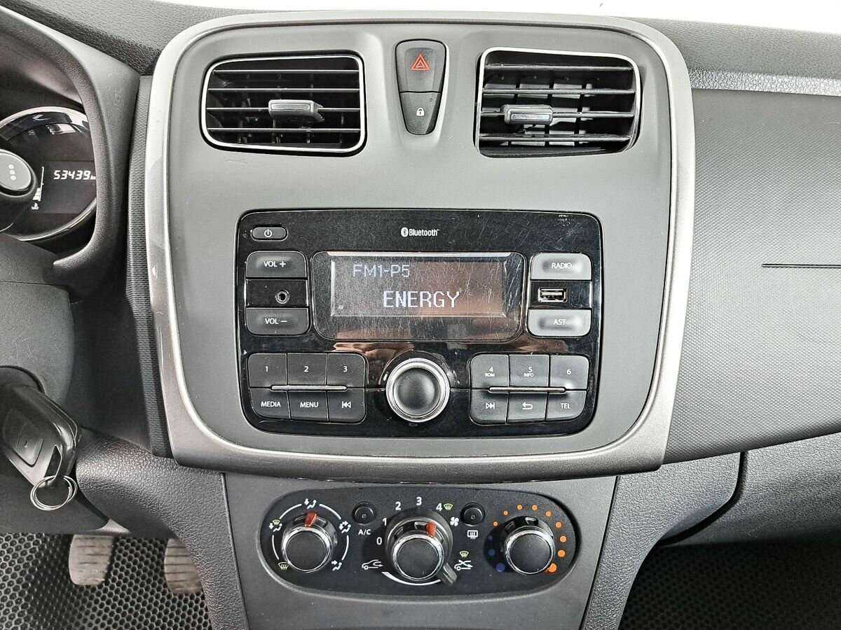 Renault Logan б/у, 2021, Механическая. Фото: #12