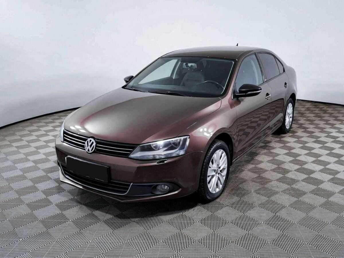 Volkswagen Jetta б/у, 2014, Механическая. Посмотреть фото