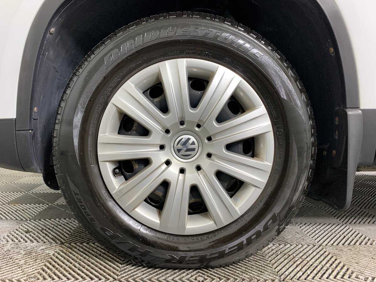 Volkswagen Tiguan б/у, 2015, Роботизированная. Фото: #8