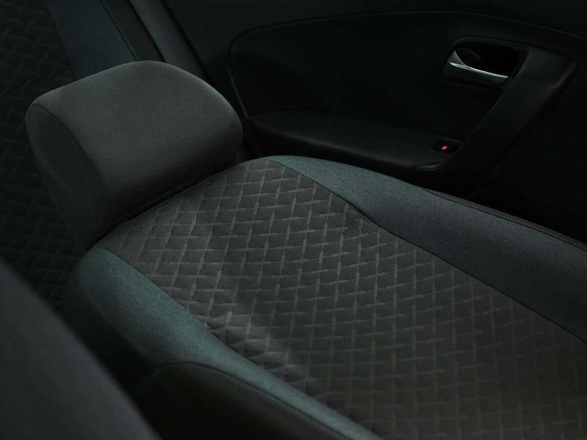 Volkswagen Polo б/у, 2019, Автоматическая. Фото: #10