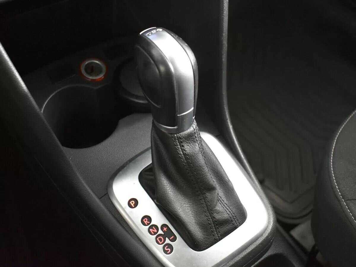 Volkswagen Polo б/у, 2017, Роботизированная. Фото: #12