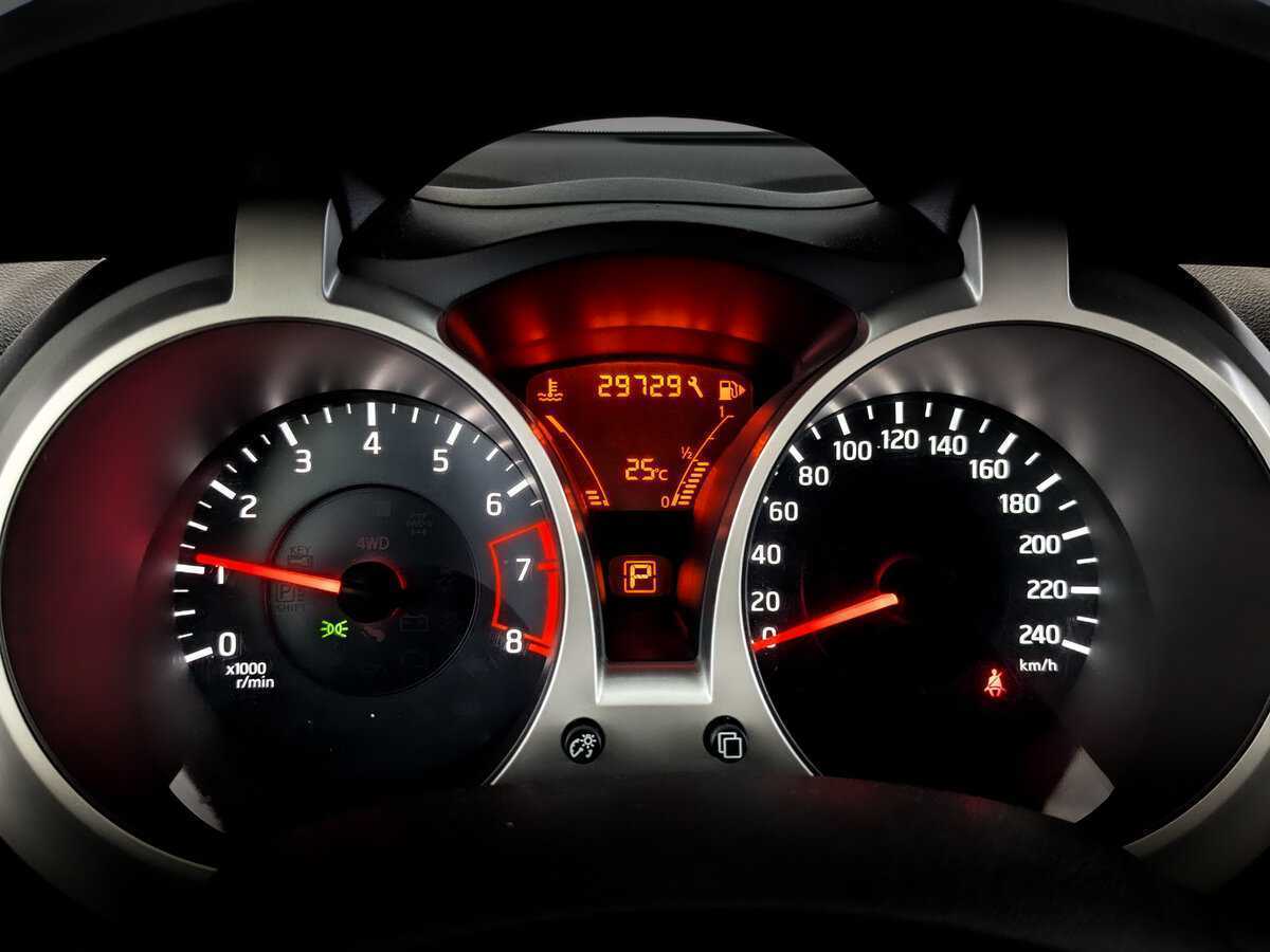 Nissan Juke б/у, 2012, Вариатор. Фото: #10