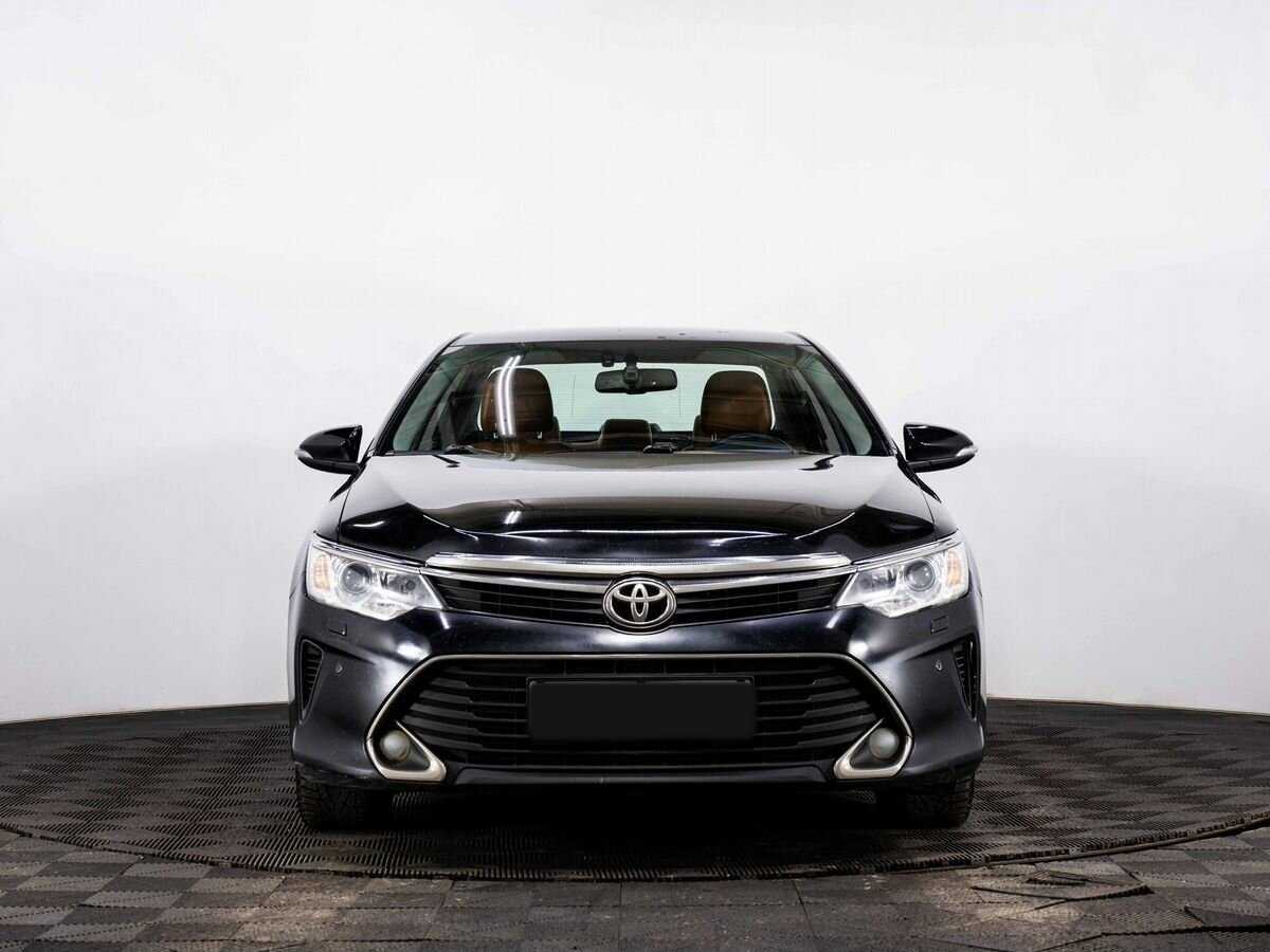 Toyota Camry б/у, 2017, Автоматическая. Фото: #1