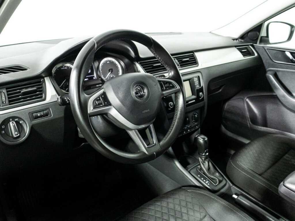 Skoda Rapid б/у, 2016, Автоматическая. Фото: #10