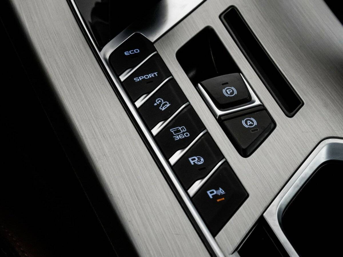 Geely Coolray б/у, 2021, Роботизированная. Фото: #16