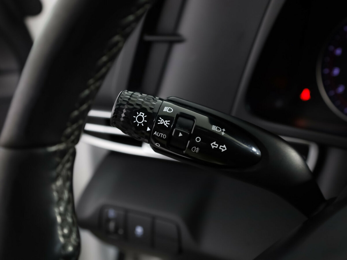 Hyundai Elantra б/у, 2021, Автоматическая. Фото: #9