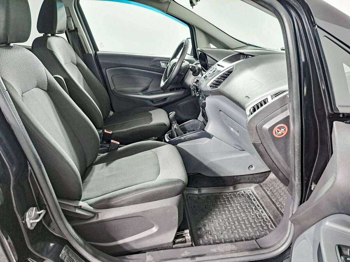 Ford EcoSport б/у, 2015, Механическая. Фото: #8