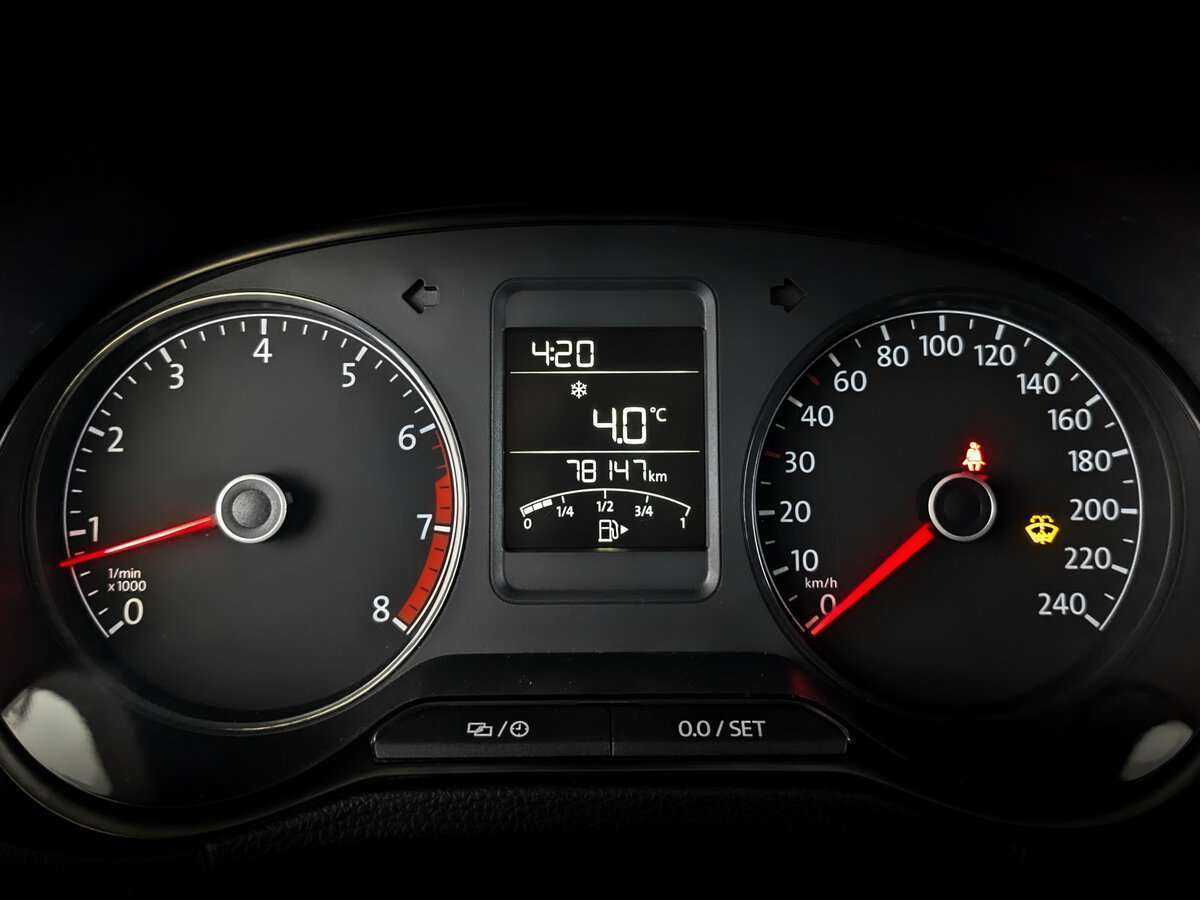 Volkswagen Polo б/у, 2019, Механическая. Фото: #12