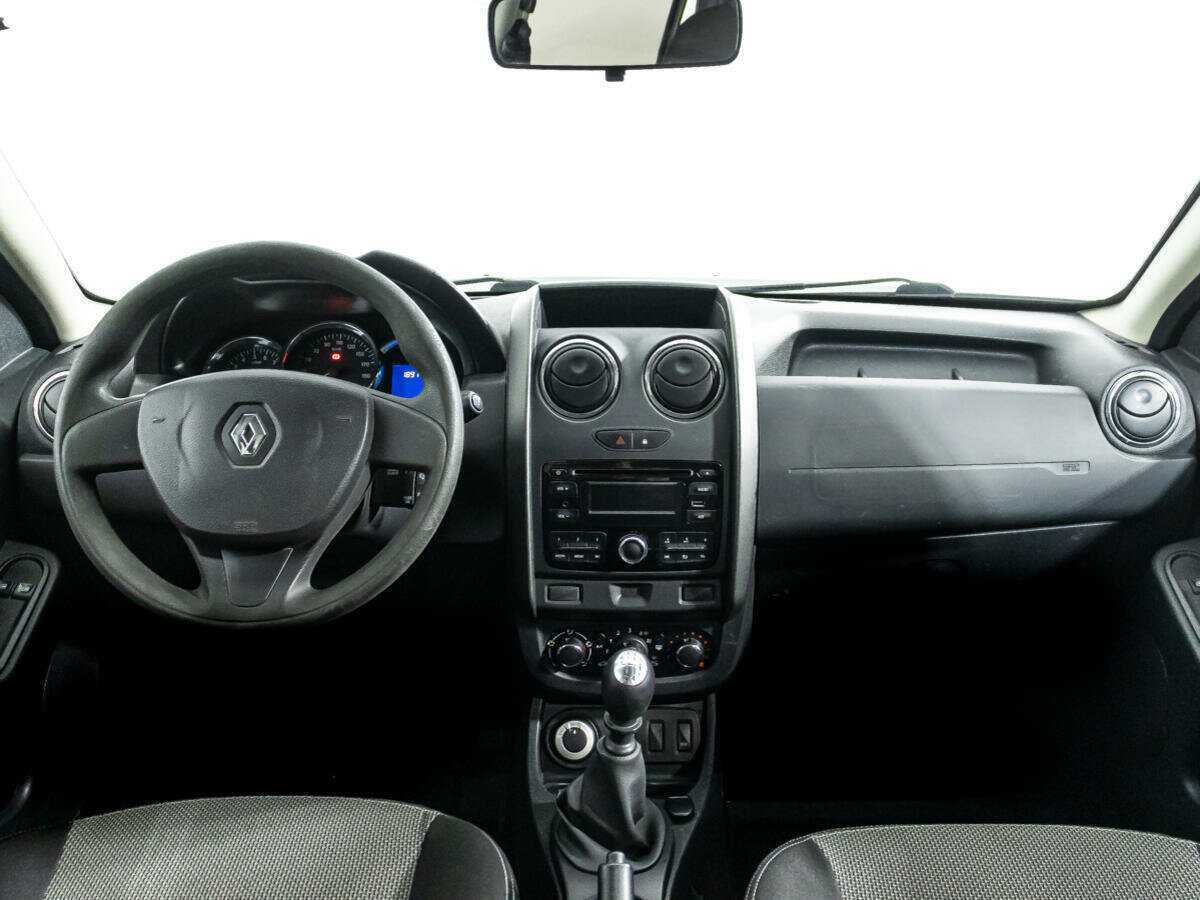 Renault Duster б/у, 2016, Механическая. Фото: #12