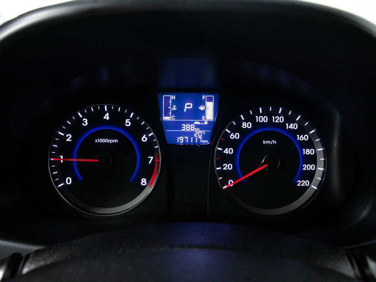 Hyundai Solaris б/у, 2015, Автоматическая. Фото: #11