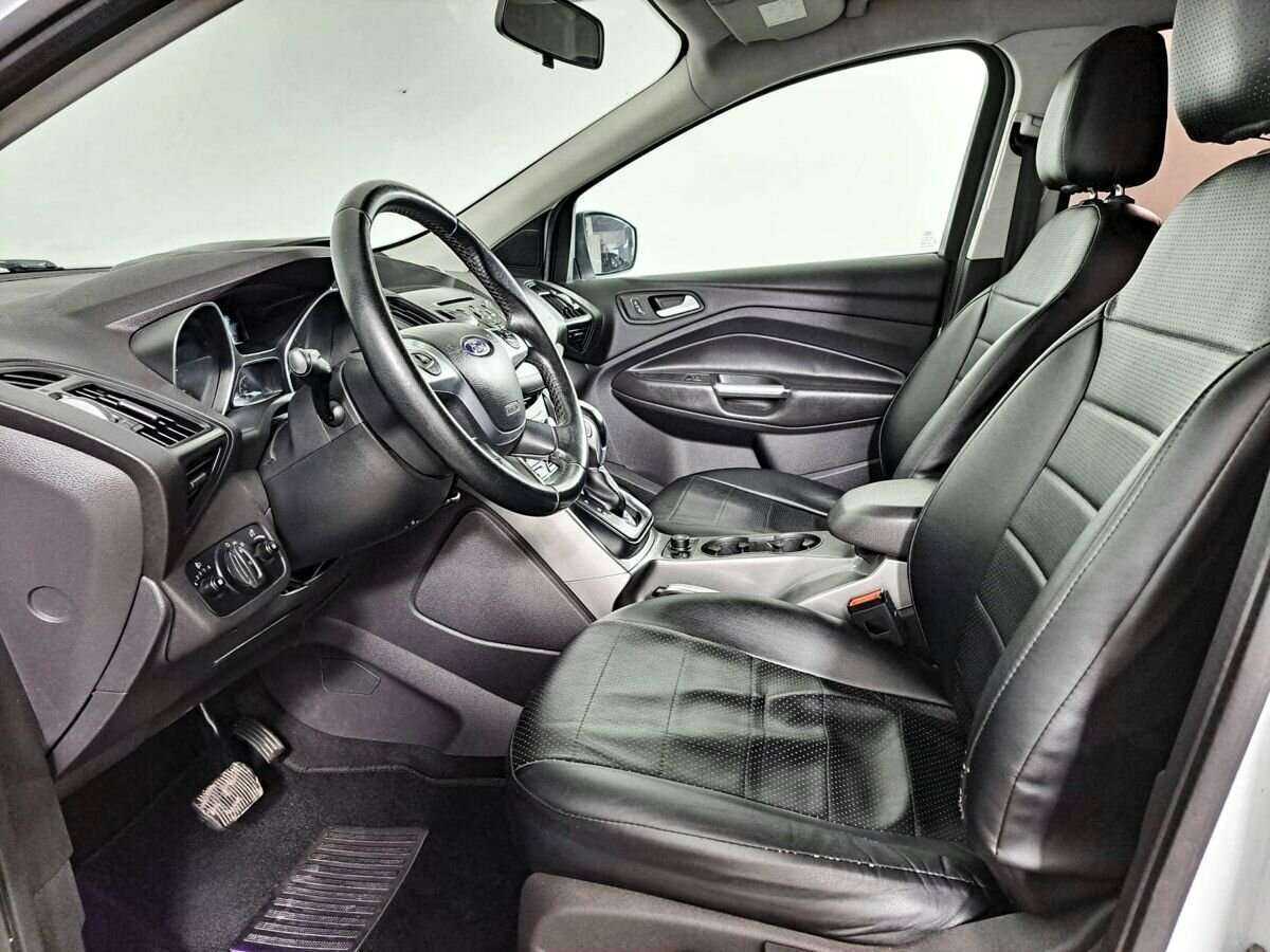 Ford Kuga б/у, 2016, Автоматическая. Фото: #13