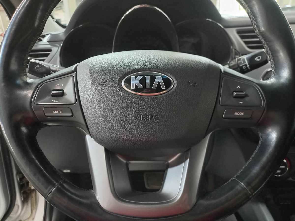Kia Rio б/у, 2013, Автоматическая. Фото: #13