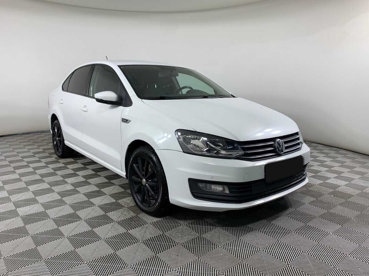 Volkswagen Polo б/у, 2018, Автоматическая. Фото: #2