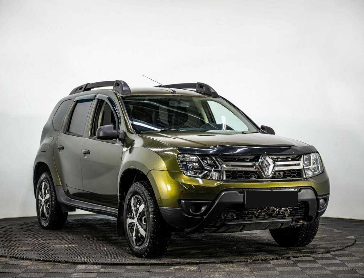 Renault Duster б/у, 2016, Автоматическая. Фото: #2