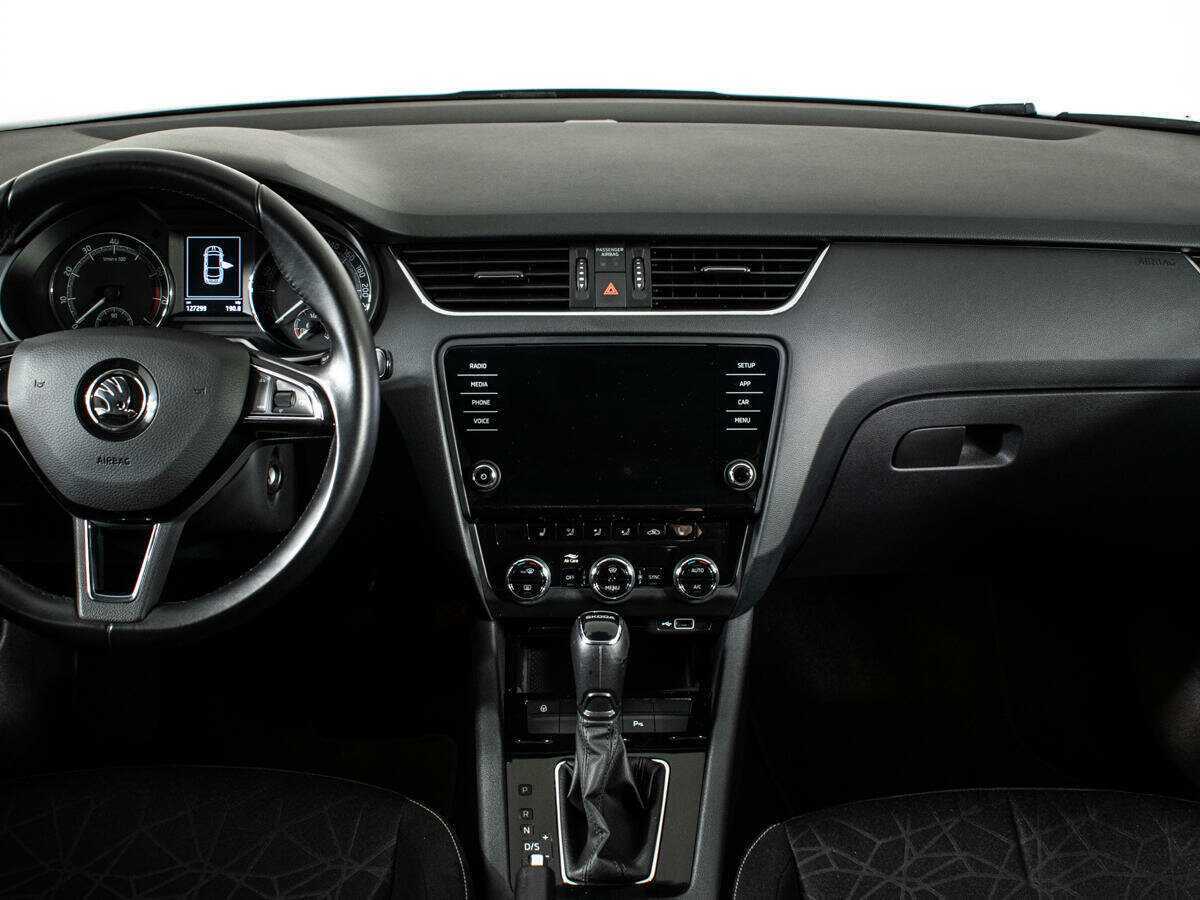 Skoda Octavia б/у, 2018, Автоматическая. Фото: #11