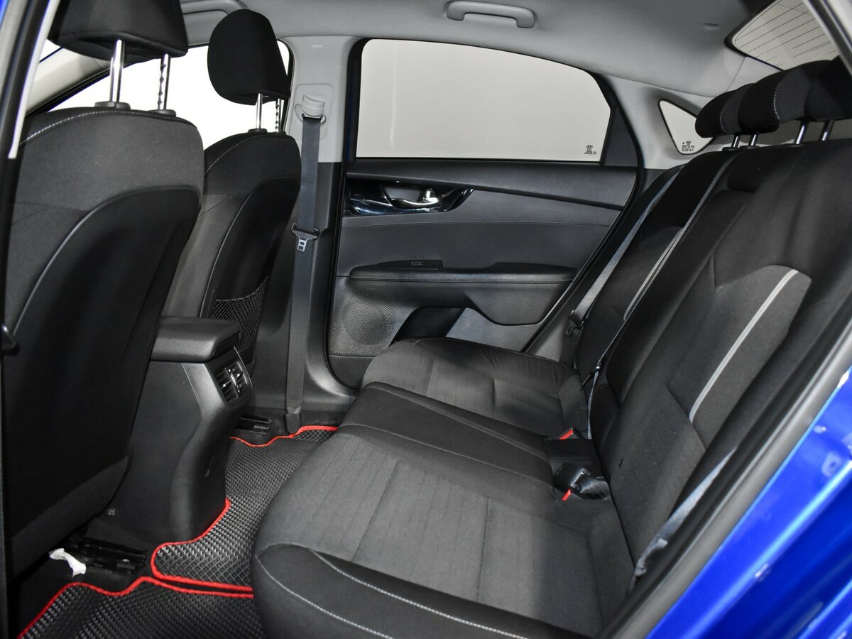 Kia Cerato б/у, 2021, Автоматическая. Фото: #8