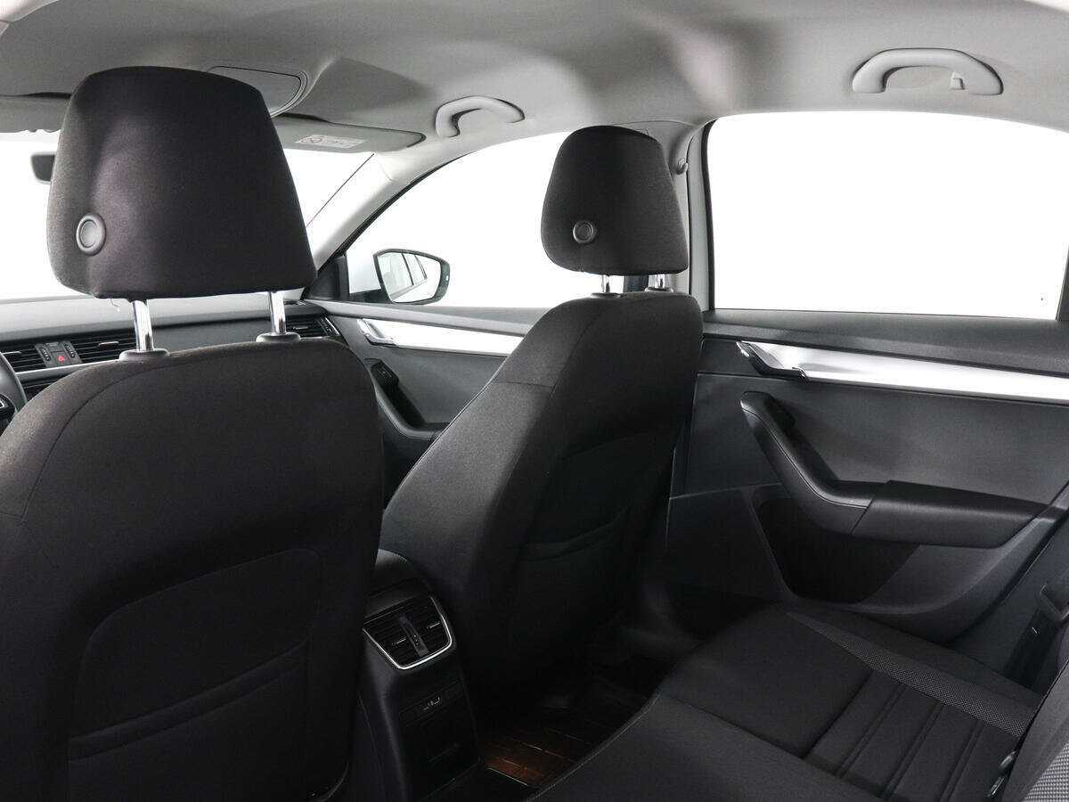 Skoda Octavia б/у, 2019, Автоматическая. Фото: #11