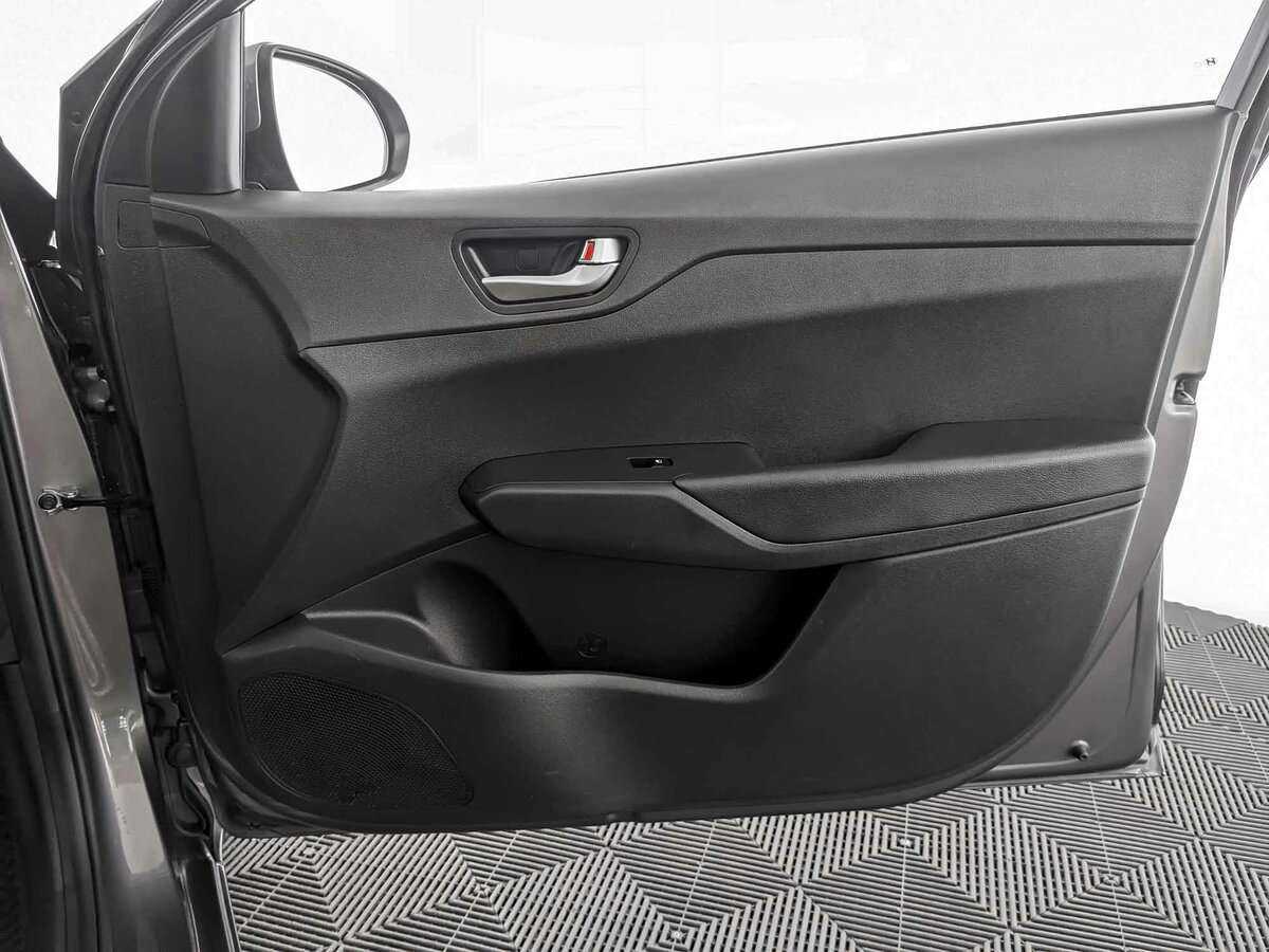 Hyundai Solaris б/у, 2021, Автоматическая. Фото: #19