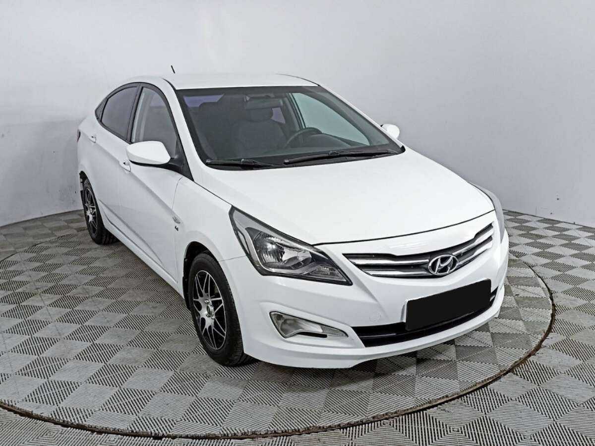 Hyundai Solaris б/у, 2015, Автоматическая. Фото: #2