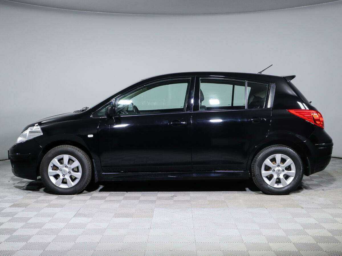 Nissan Tiida б/у, 2012, Автоматическая. Фото: #7