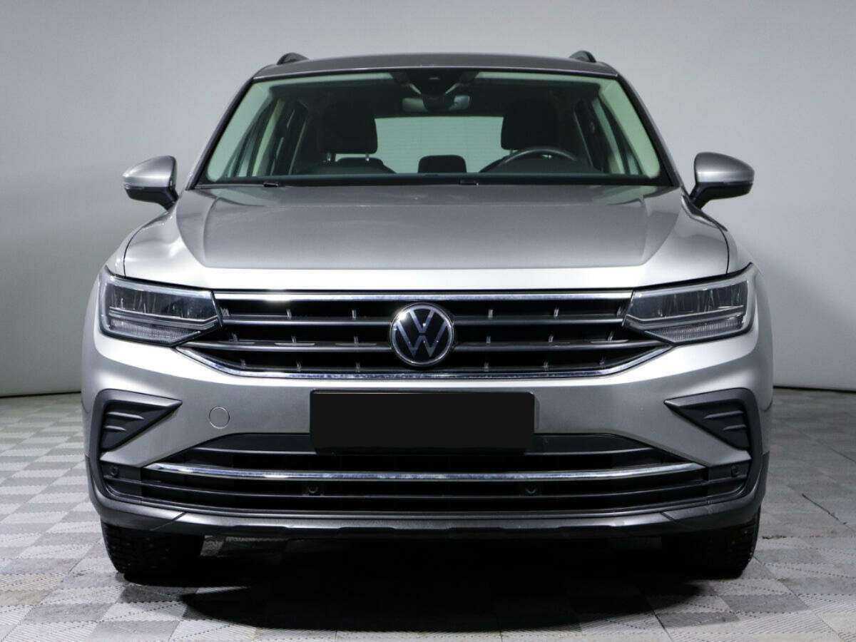 Volkswagen Tiguan б/у, 2021, Роботизированная. Посмотреть фото