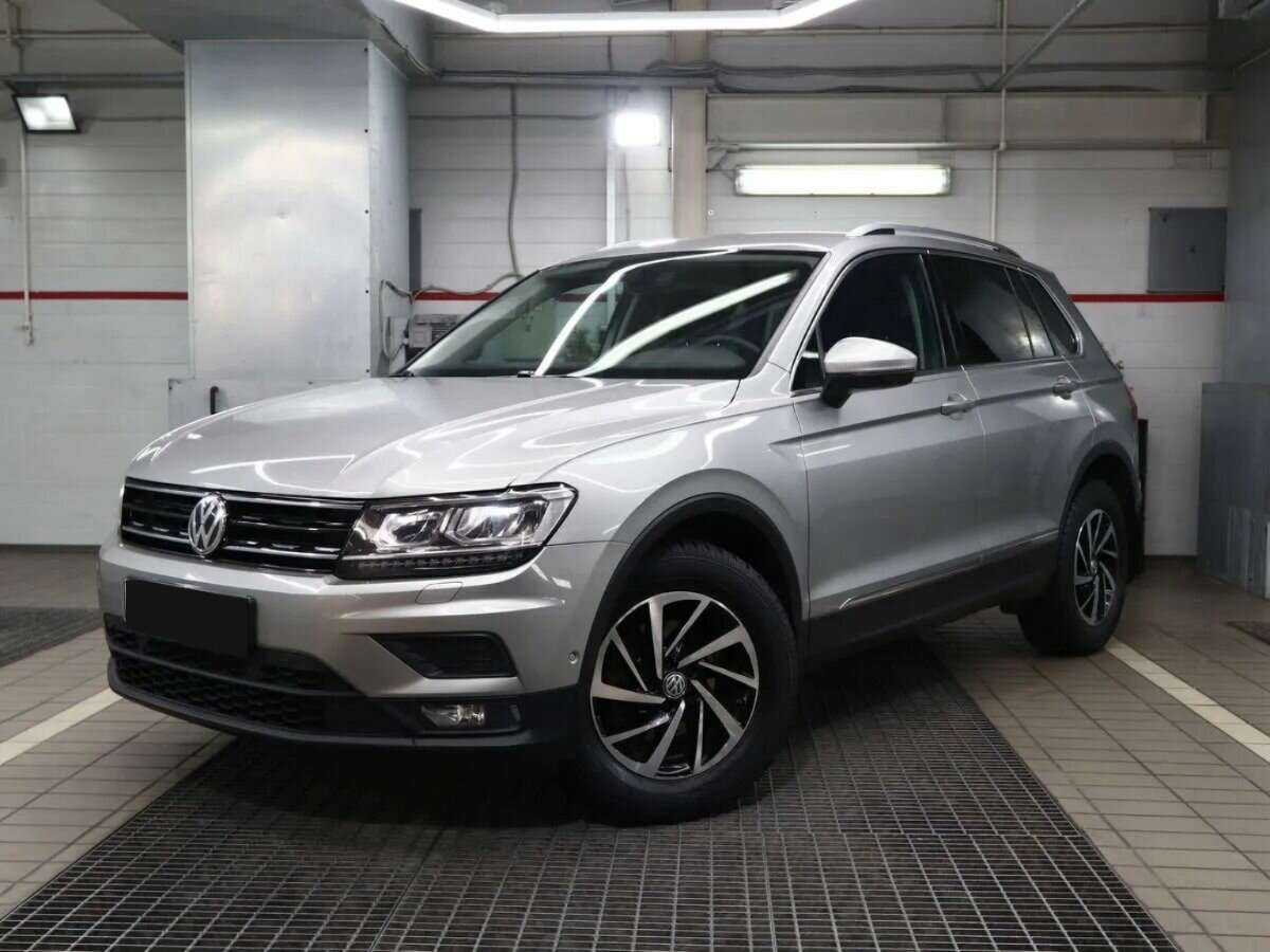 Volkswagen Tiguan б/у, 2018, Роботизированная. Фото: #0