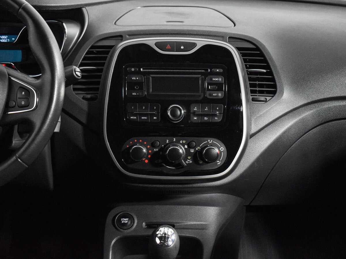 Renault Kaptur б/у, 2016, Механическая. Фото: #15