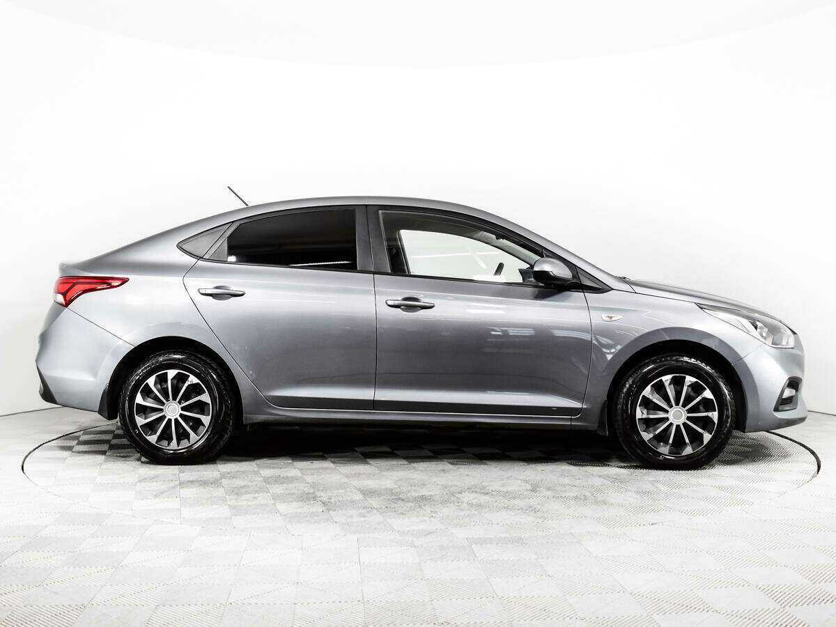 Hyundai Solaris б/у, 2017, Автоматическая. Фото: #3