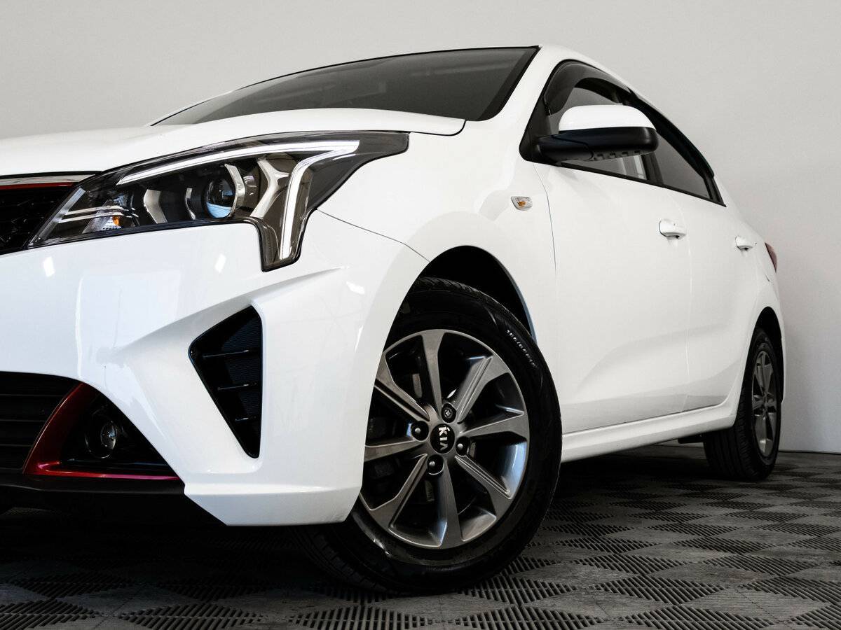 Kia Rio б/у, 2021, Автоматическая. Фото: #1