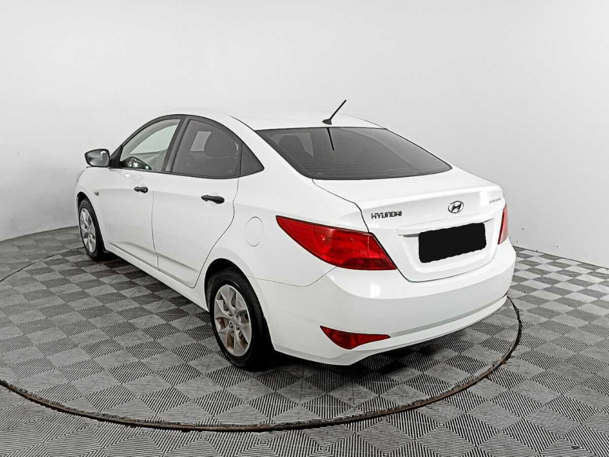 Hyundai Solaris б/у, 2015, Механическая. Фото: #6