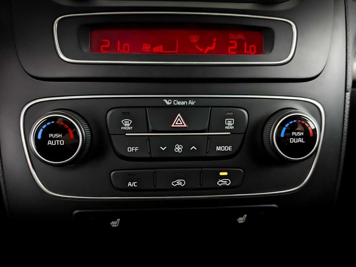 Kia Sorento б/у, 2015, Механическая. Фото: #24