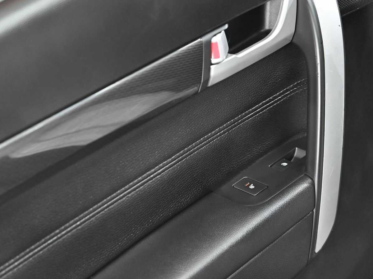 Chevrolet Captiva б/у, 2015, Автоматическая. Фото: #12