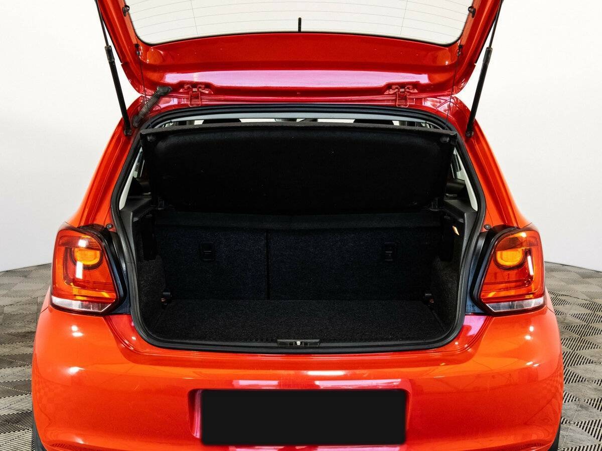 Volkswagen Polo б/у, 2013, Механическая. Фото: #15
