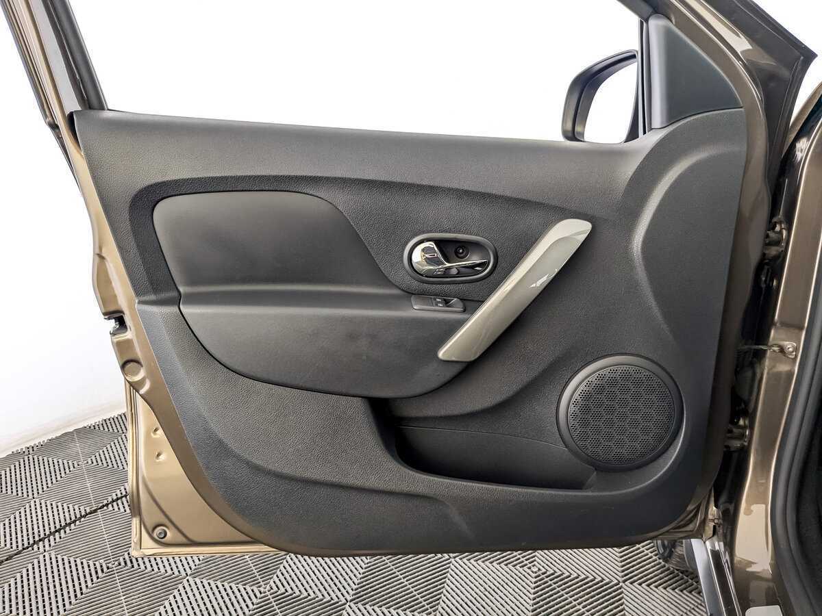 Renault Sandero б/у, 2021, Автоматическая. Фото: #14