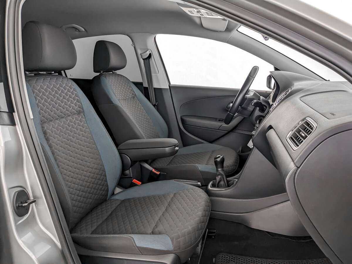 Volkswagen Polo б/у, 2019, Механическая. Фото: #21