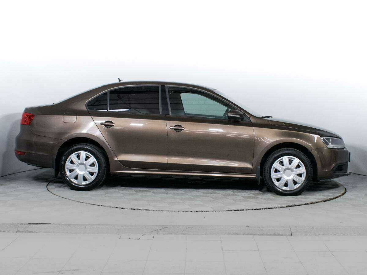 Volkswagen Jetta б/у, 2012, Автоматическая. Фото: #3