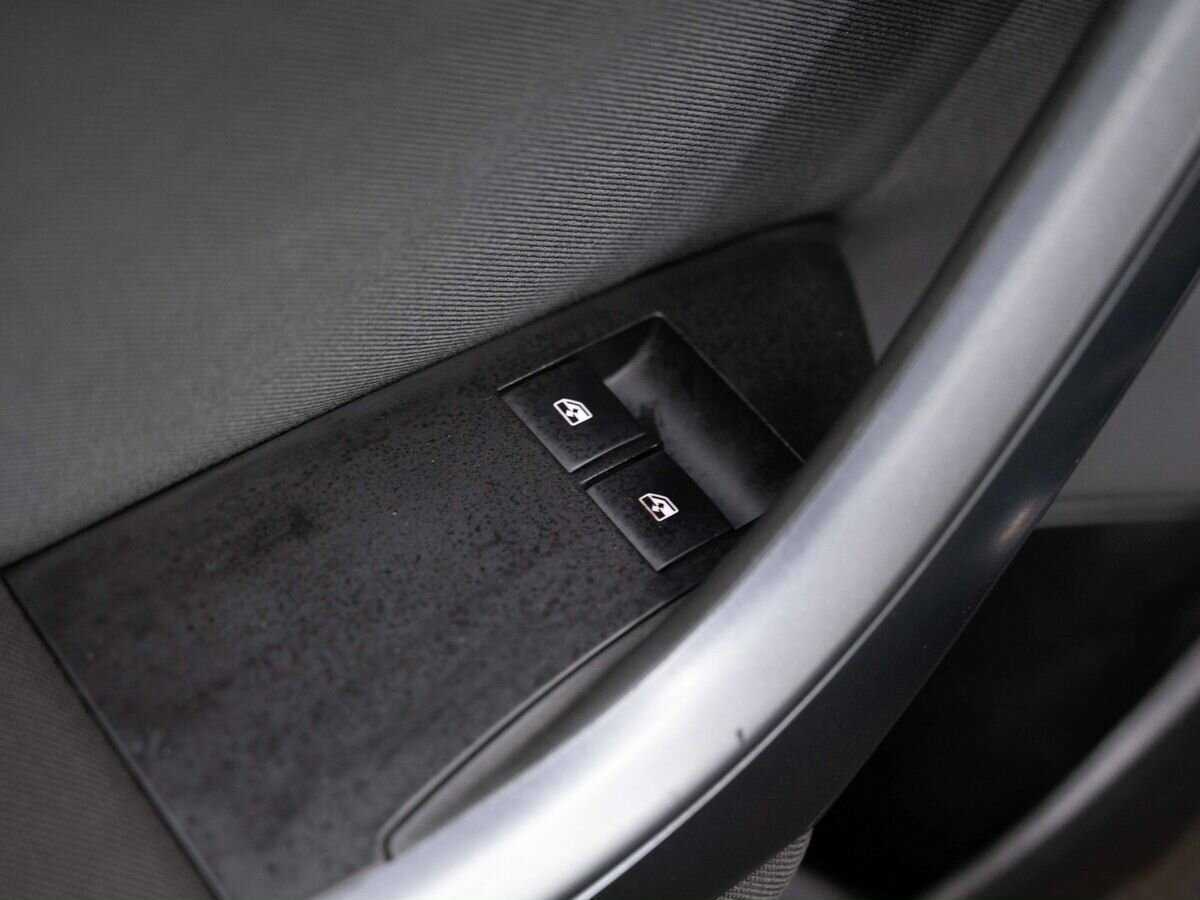 Opel Astra б/у, 2013, Механическая. Фото: #14