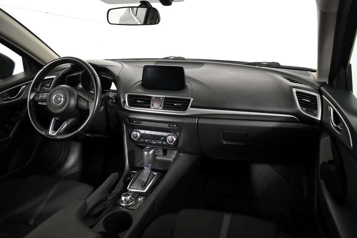 Mazda 3 б/у, 2017, Автоматическая. Фото: #12