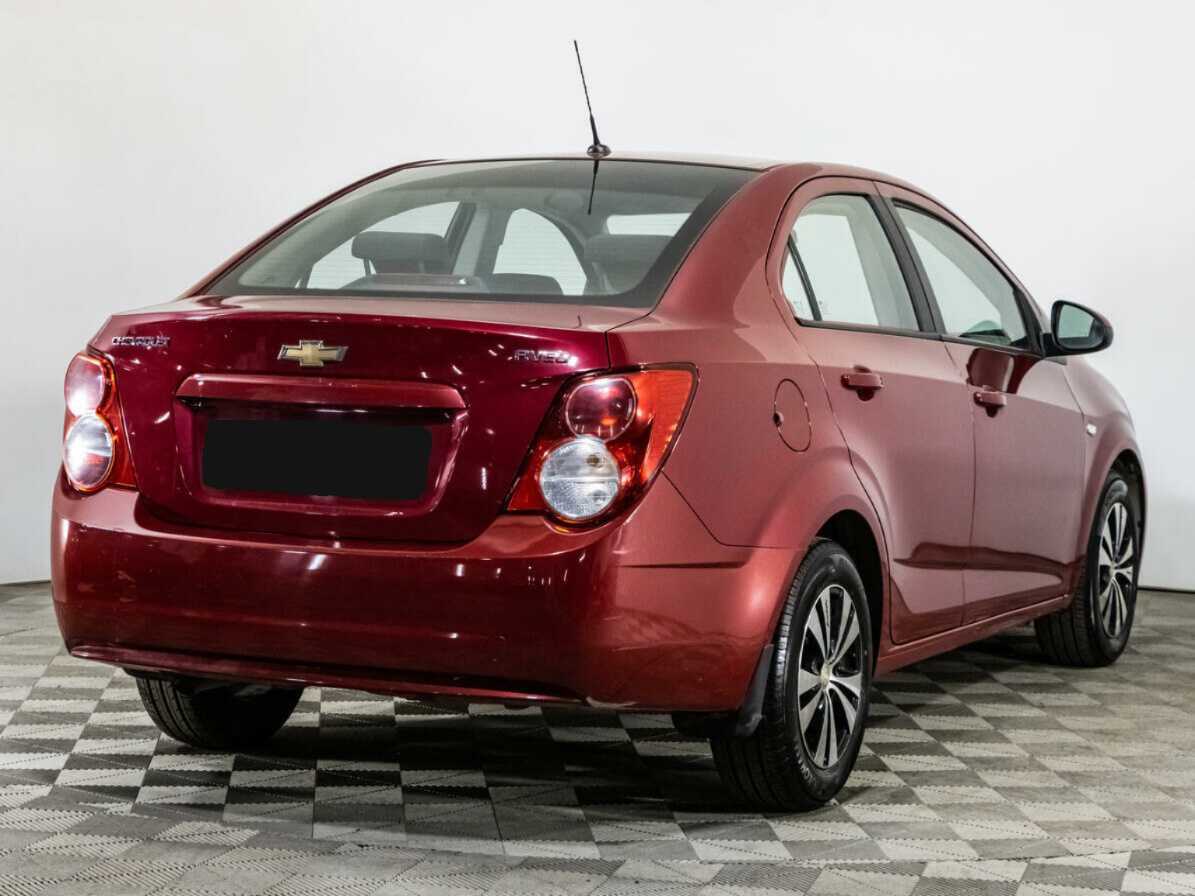 Chevrolet Aveo б/у, 2015, Автоматическая. Фото: #4