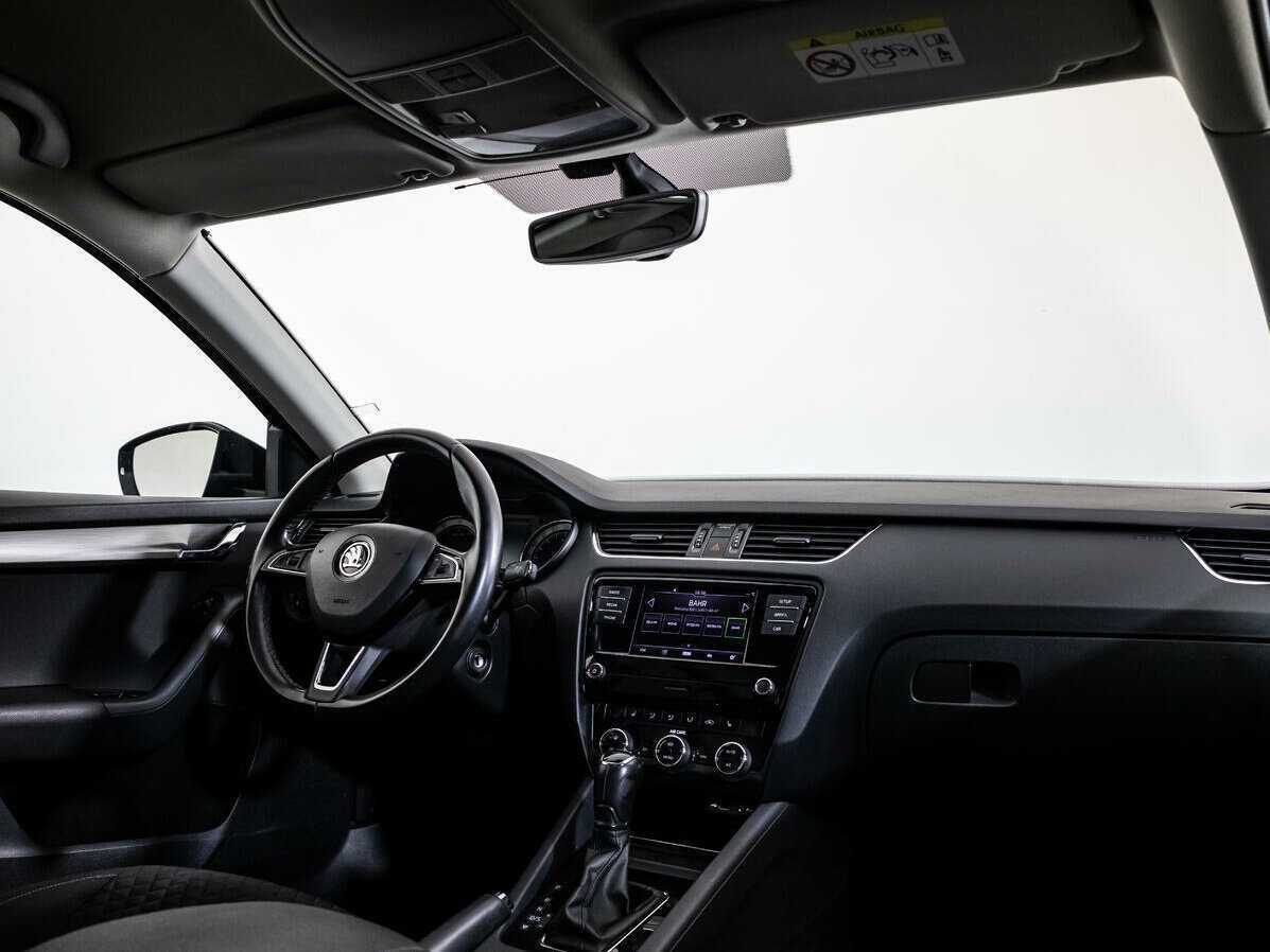 Skoda Octavia б/у, 2017, Автоматическая. Фото: #8