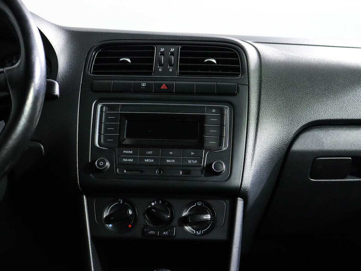 Volkswagen Polo б/у, 2018, Автоматическая. Фото: #10