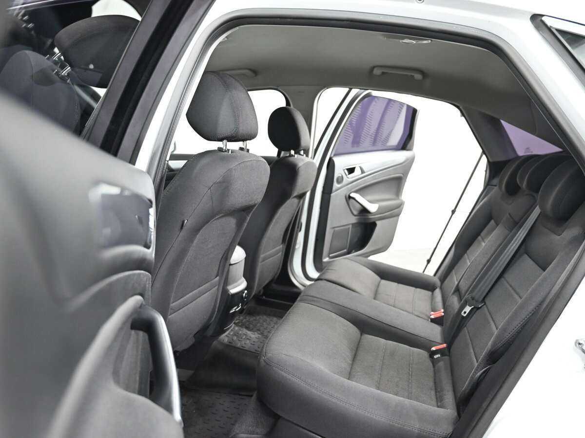 Ford Mondeo б/у, 2013, Автоматическая. Фото: #6