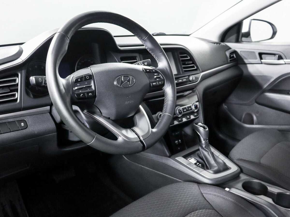 Hyundai Elantra б/у, 2020, Автоматическая. Фото: #13