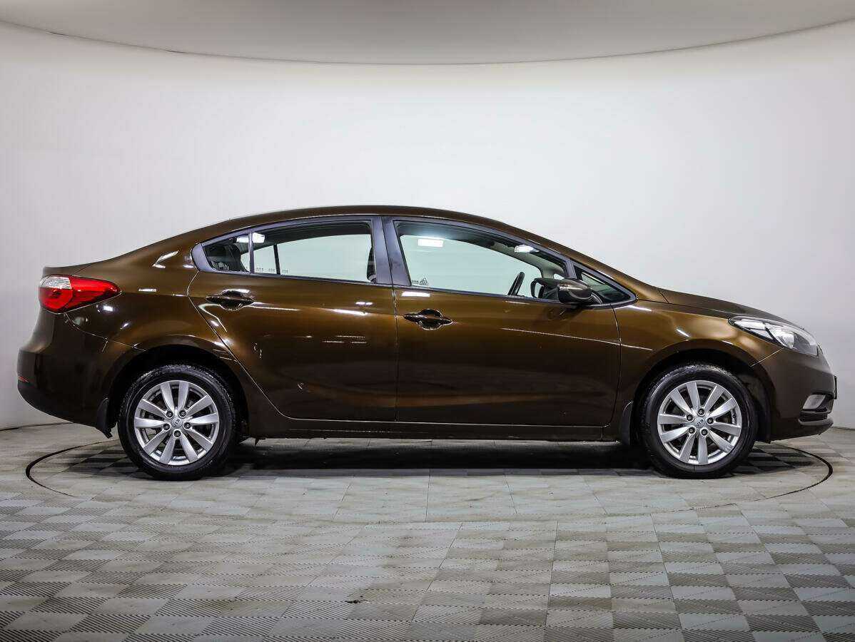 Kia Cerato б/у, 2015, Автоматическая. Фото: #2